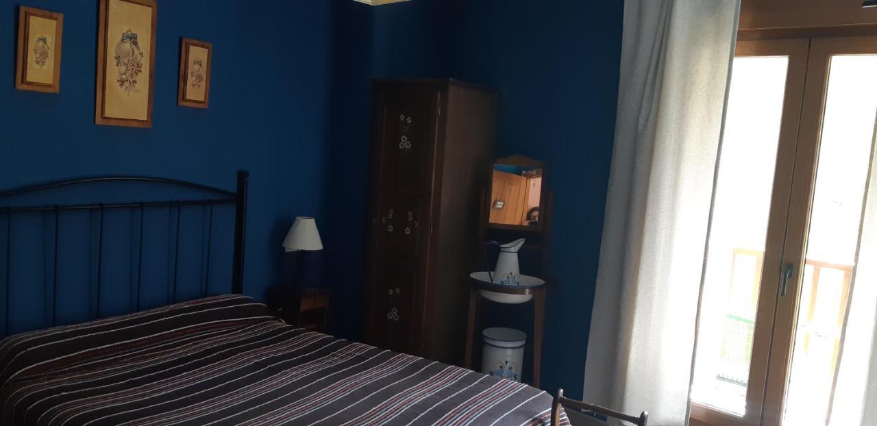 Вілла Casa Antonio Y Benina Sosas de Laciana Екстер'єр фото